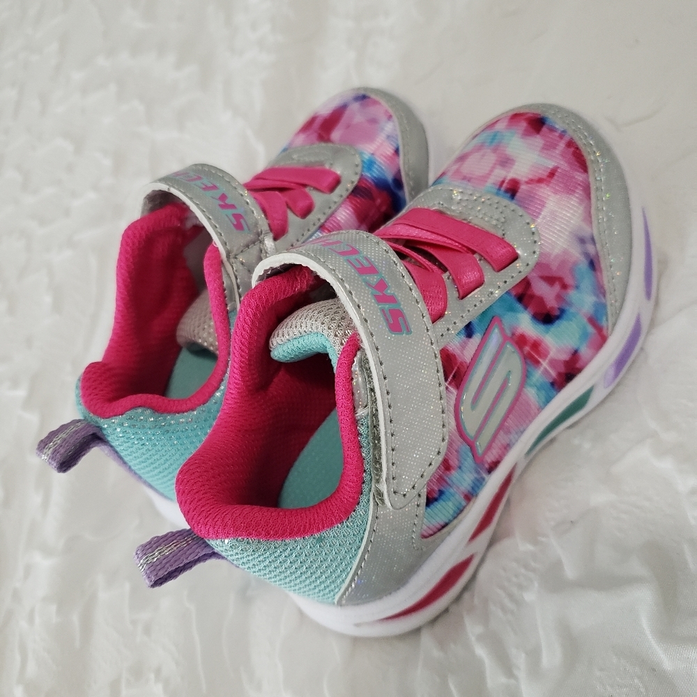 Light Up Skechers Toddler Size 6